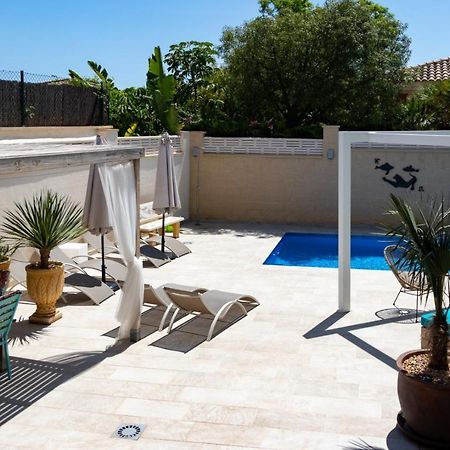 Casa Verde Guesthouse Мучамел Екстериор снимка